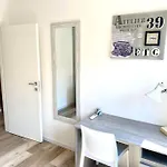 Appartement 10min From Center, 3 Bedroom With Balcony *