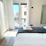 10min From Center, 3 Bedroom With Balcony Appartement *