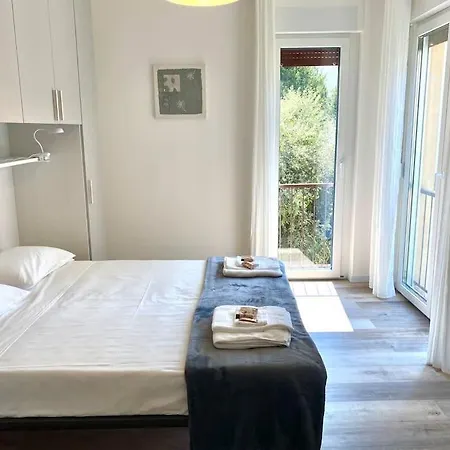 10min From Center, 3 Bedroom With Balcony Trente