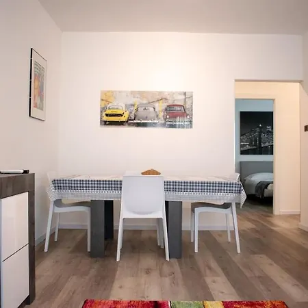 10min From Center, 3 Bedroom With Balcony