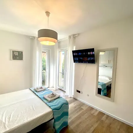 10min From Center, 3 Bedroom With Balcony Appartement Trente