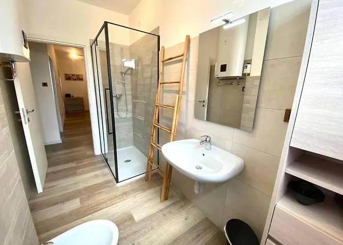 10min From Center, 3 Bedroom With Balcony Apartament *