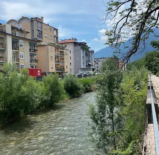 10min From Center, 3 Bedroom With Balcony Trydent