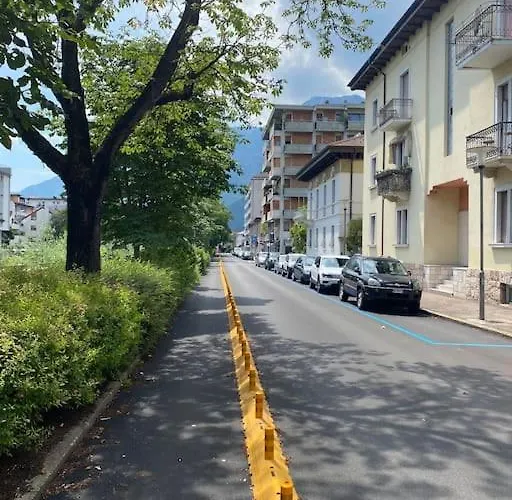 Apartament 10min From Center, 3 Bedroom With Balcony *