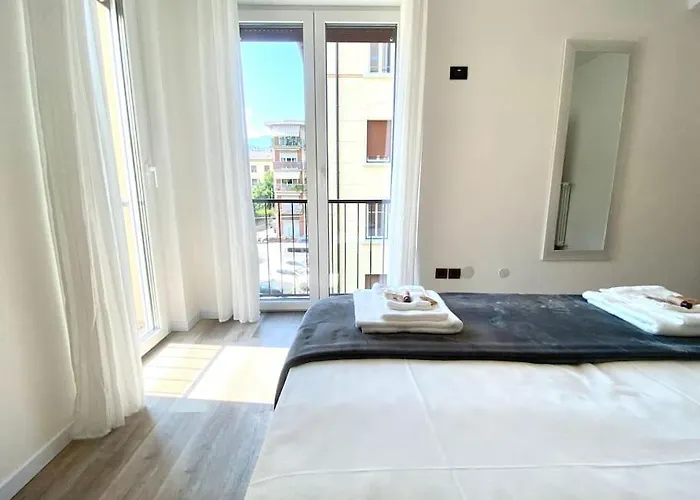 10min From Center, 3 Bedroom With Balcony Apartament *